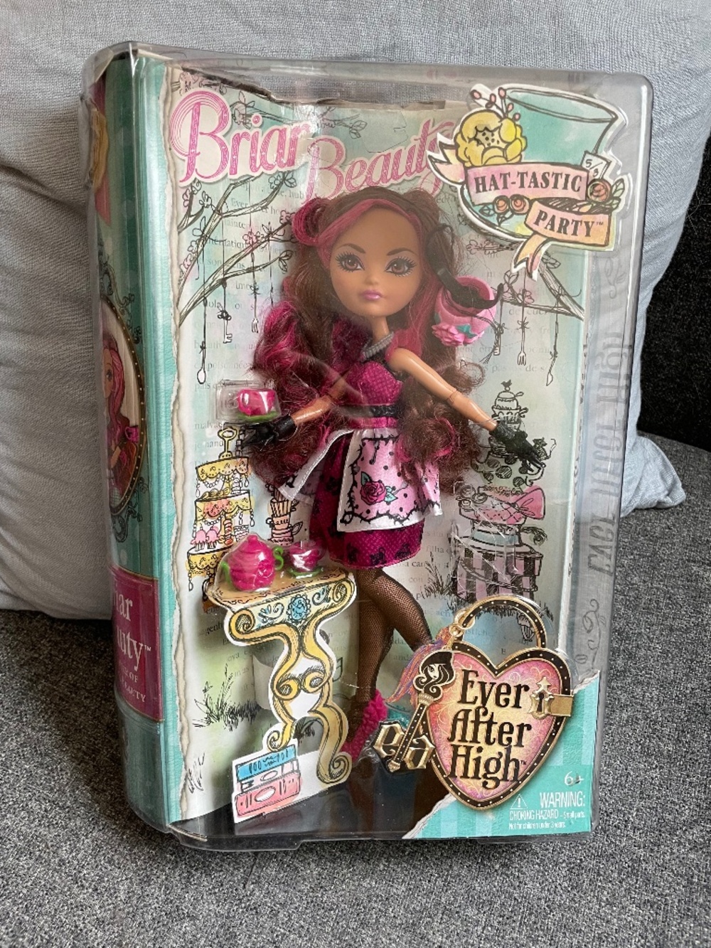Ever After High Briar Beauty Hat-Tastic Party NIB Doll in Box